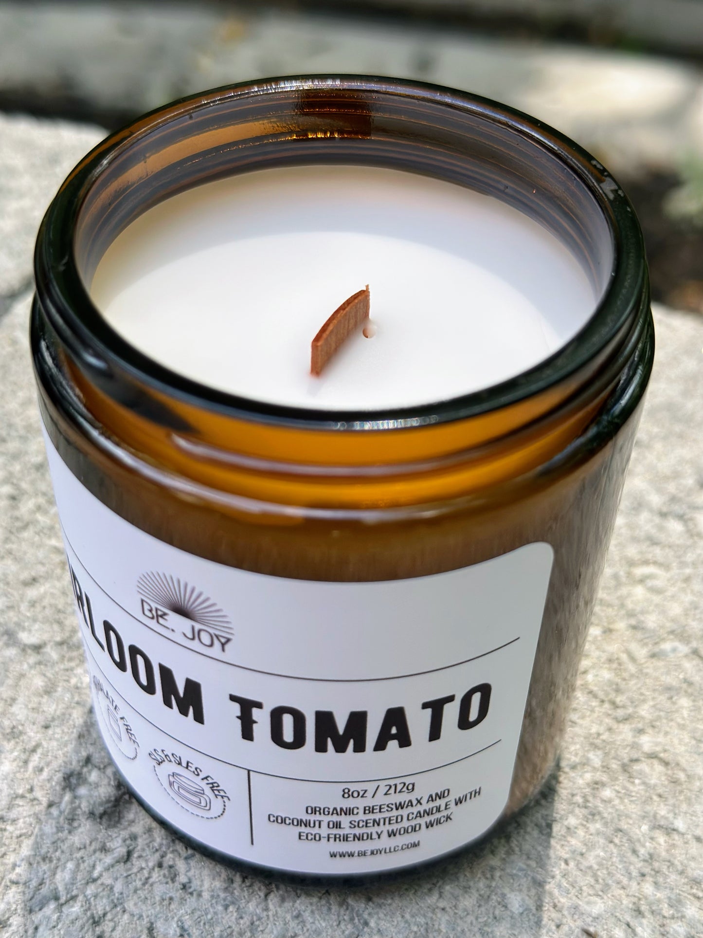 HEIRLOOM TOMATO